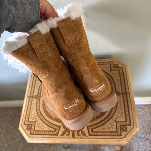 Koolaburra by UGG Chestnut Brown Side Zip Boots - Picture 3 of 3